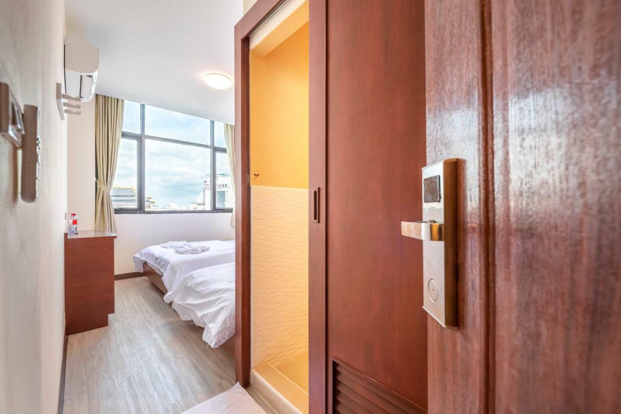 Scala Hostel Бангкок Екстер'єр фото